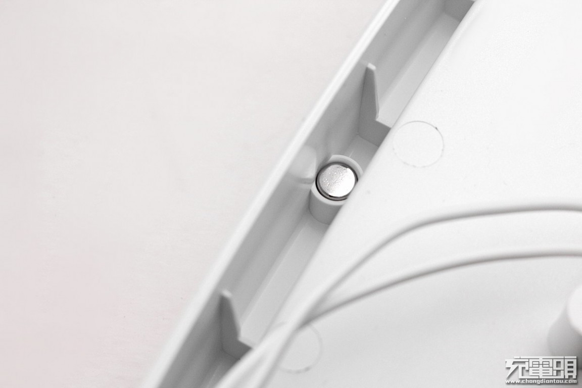 摩米士无线充电电源,摩米士无线充电