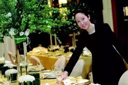 做好餐饮服务这56个细节，顾客下次带上朋友去你餐厅！