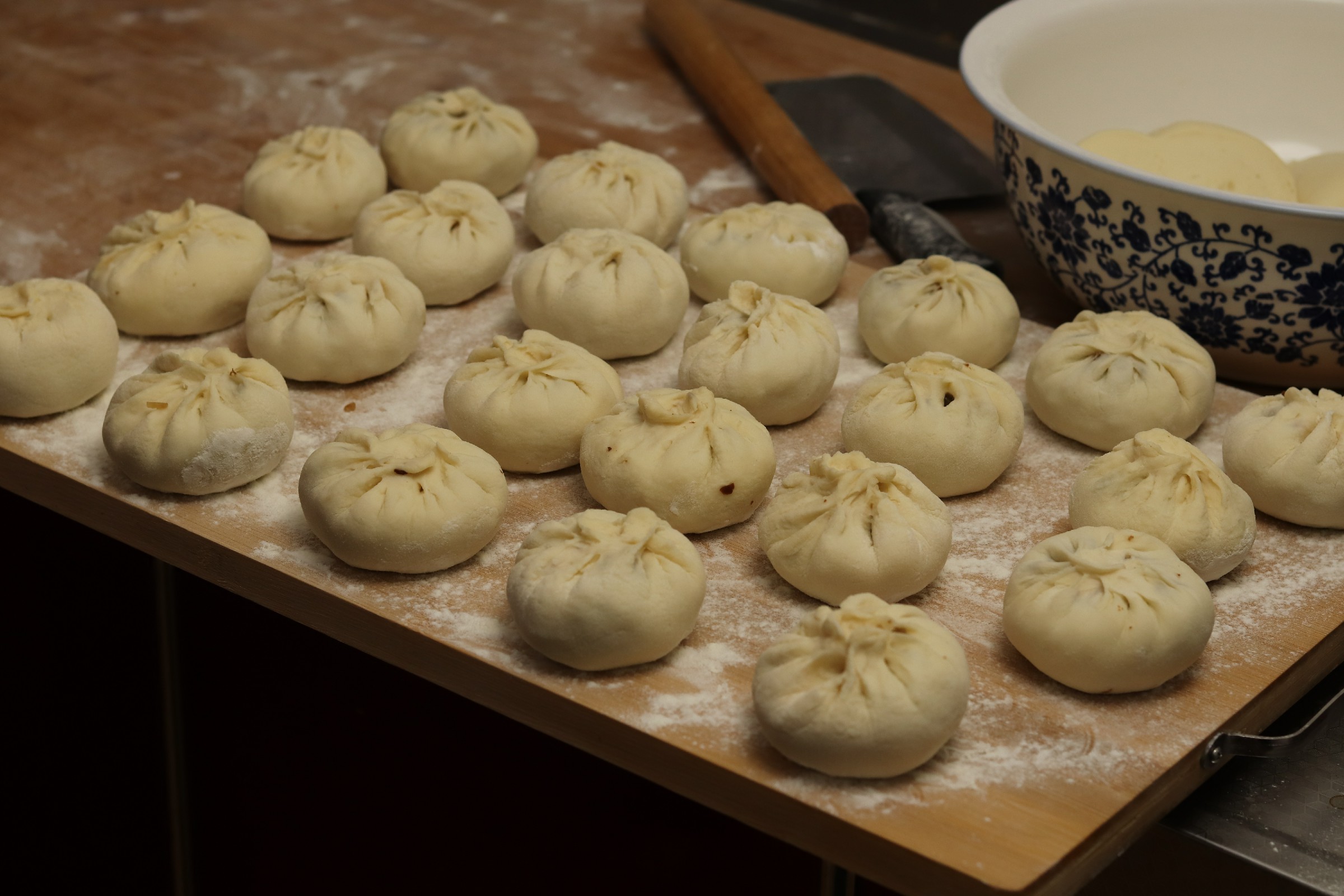 这几种菜晒干更好吃,焯水晒干后马齿菜蒸包子的做法