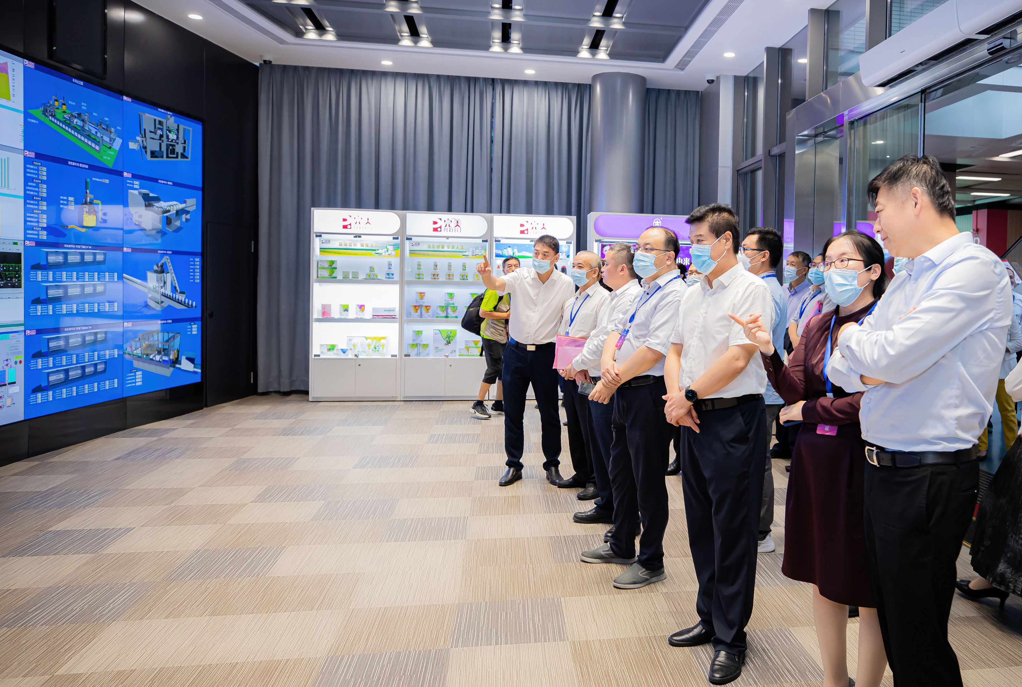 完美美妆公司产品,完美化妆品公司现状