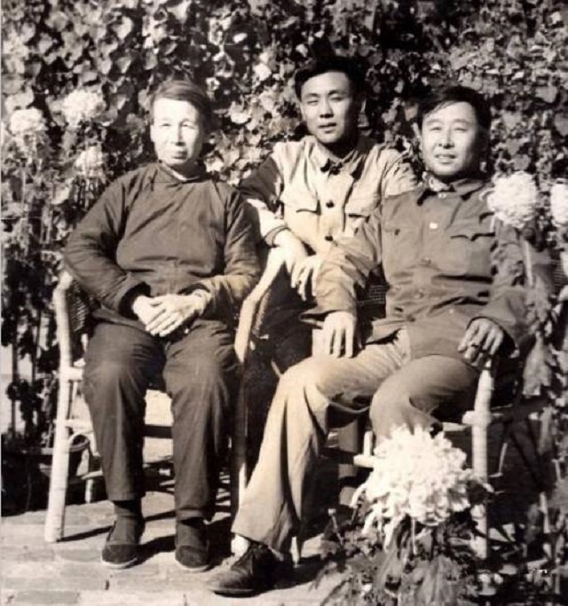 路遥逝世三十周年路茗茗的发言,路茗茗为何反对路遥文学奖