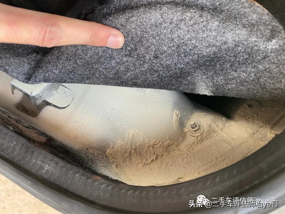 日产阳光老款碰撞测试,2016年日产阳光碰撞测试