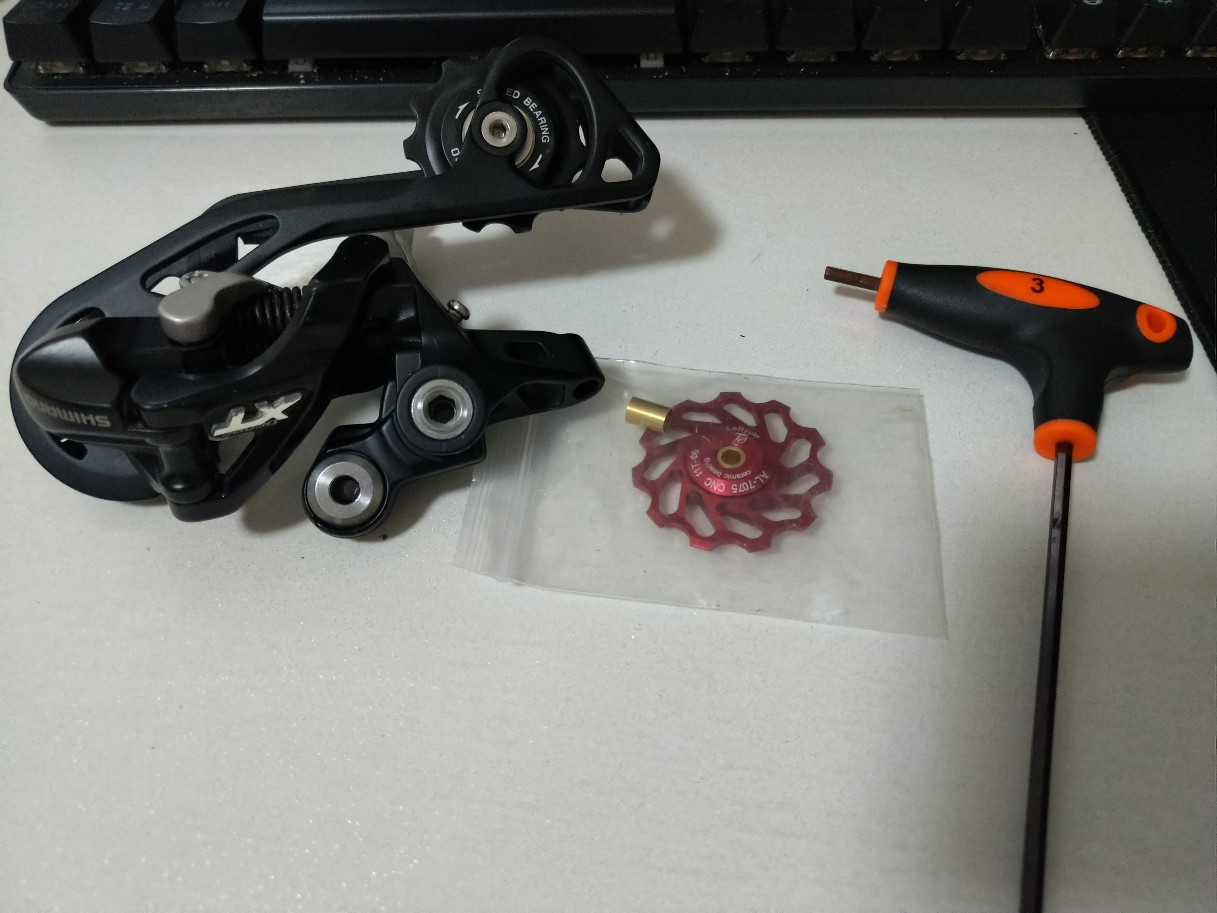 单车后拨滑丝修复,单车后拨掉了怎么修