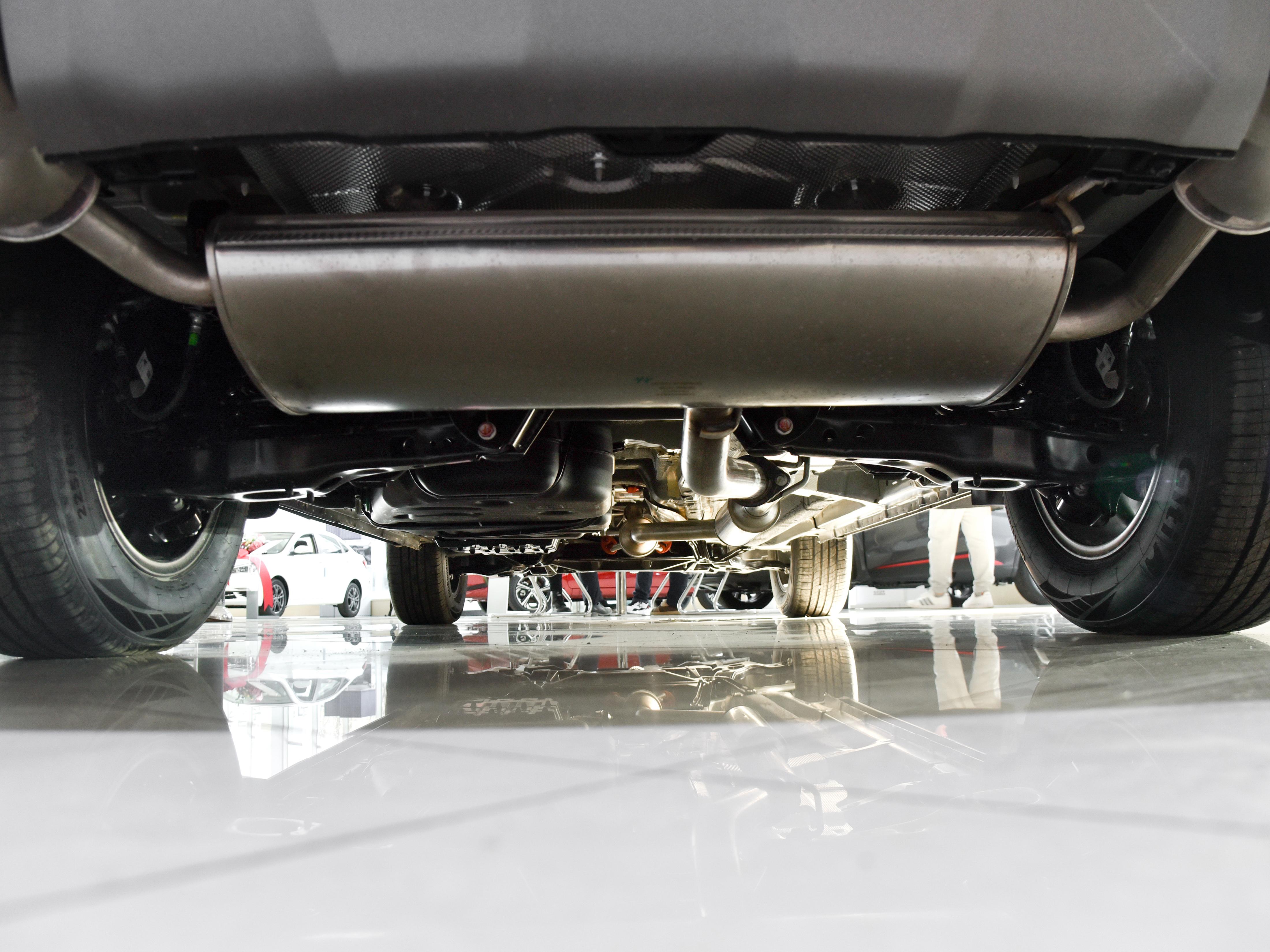 长安油电混合suvcs75plus,外观好看舒适动力强跑高速稳的suv