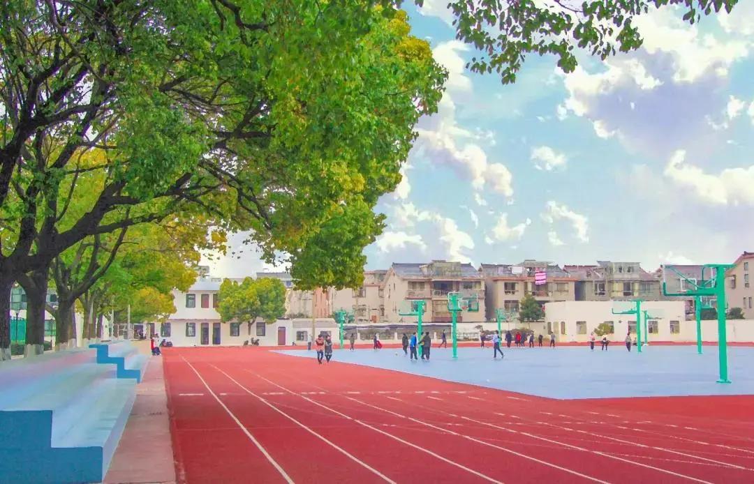 普高升学率90%，省中达线339人，常熟这所中学是真的强