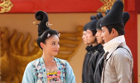 李显悲催的一生,李显做了两次皇帝吗