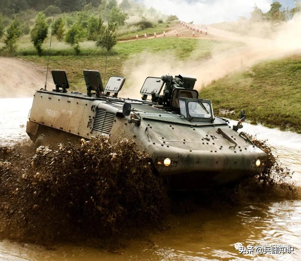 西班牙皮兰哈轮式步兵战车,皮兰哈轮式装甲车