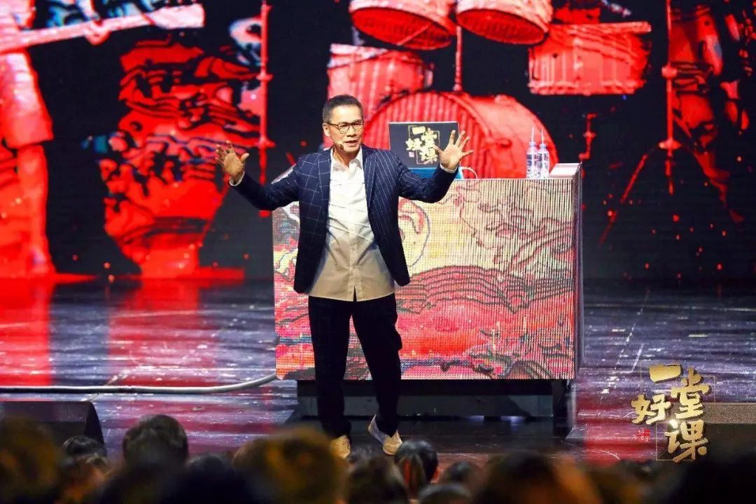 罗大佑最经典的9首歌：初识不懂曲中意，听懂已近不惑年