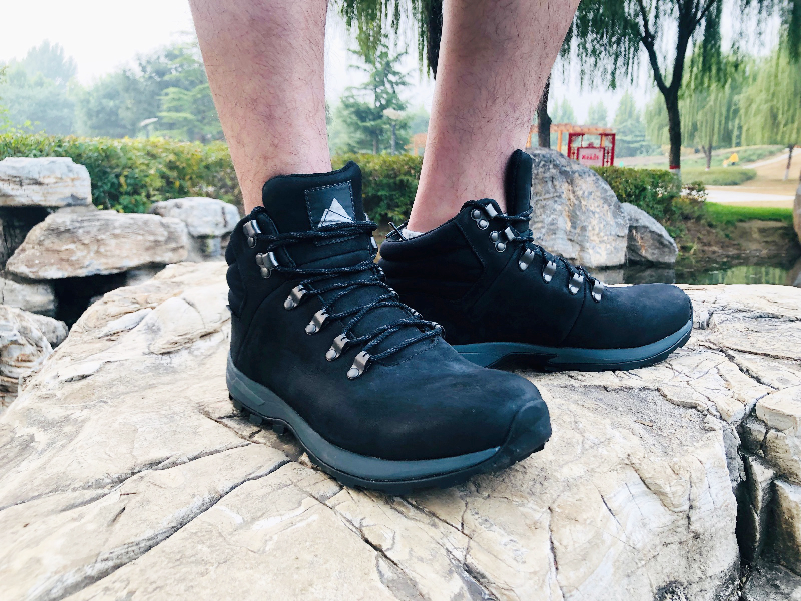 专业登山鞋达赫斯坦开箱！开启户外运动全新体验