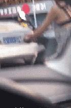 吃鸡关键时刻断触,吃鸡遇到困难时队友比上帝更管用