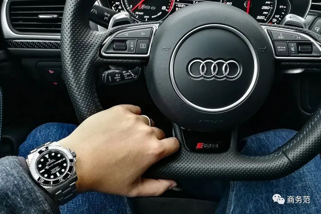 c罗降薪回曼联,c罗回归曼联首秀能穿7号球衣吗