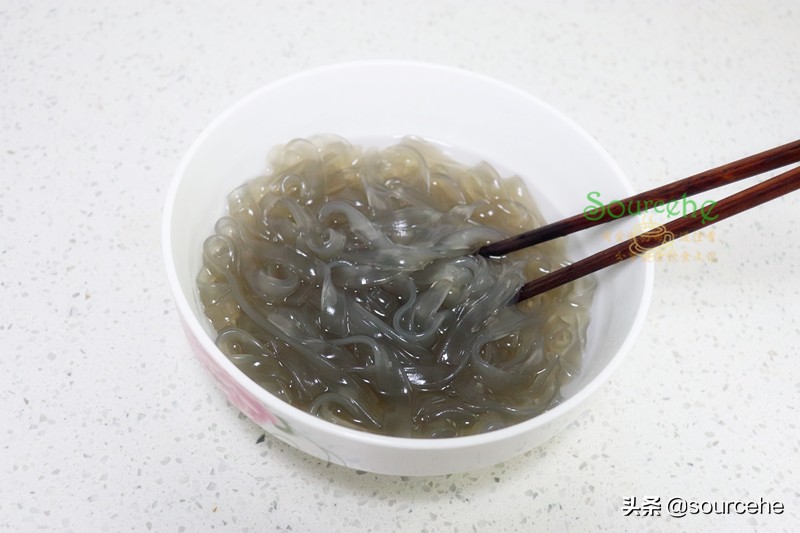煮红薯粉放点醋,煮红薯粉带汤