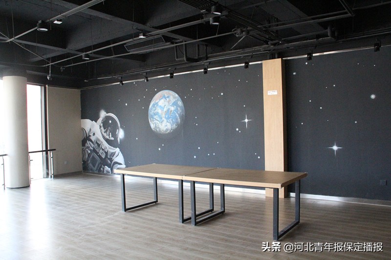 保定第一家24小时公益书店,点亮文化