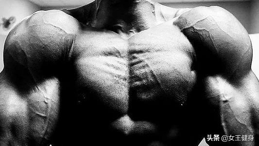 胸肌中缝怎么练,胸肌中缝怎么练无器械