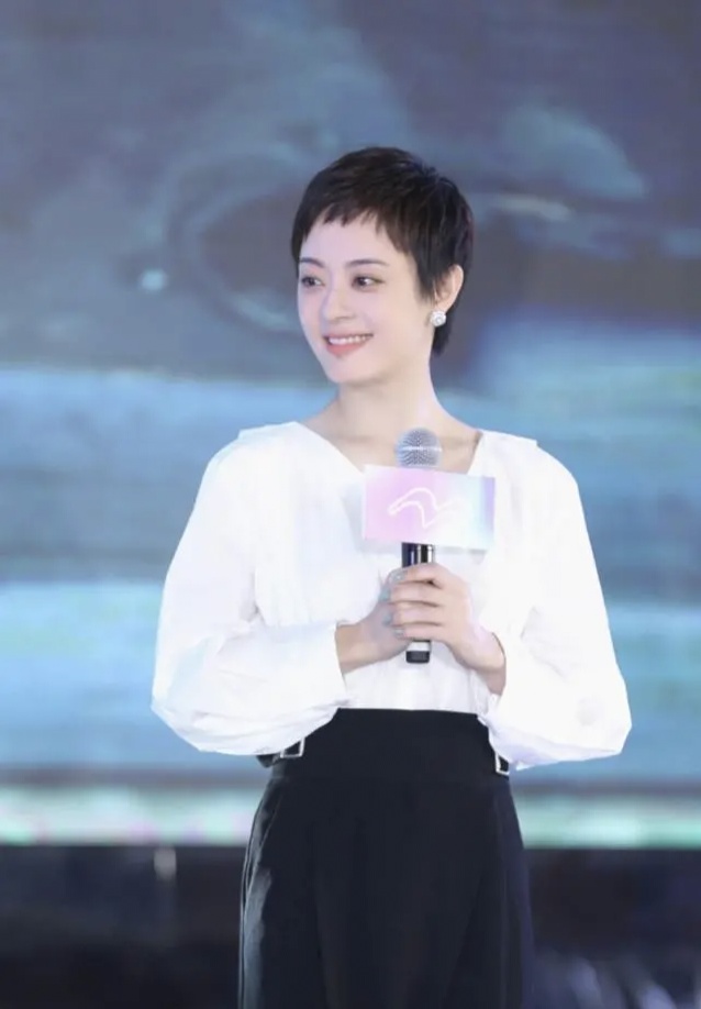 顺产和剖腹产孕妈对比,顺产和剖腹产妈妈的身体变化区别