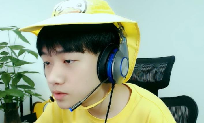 和平精英晚玉主播厉害吗,和平精英晚玉遇到主播