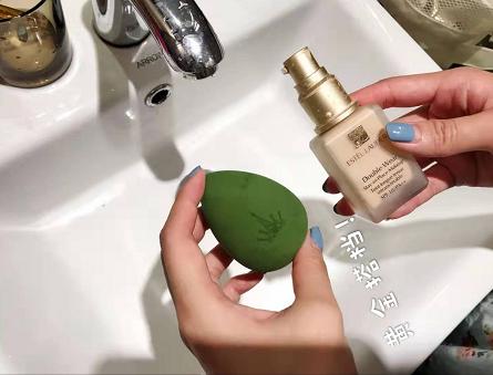 双十一粉底液开箱测评，390PK109！粉底液到底该不该买贵的呢？