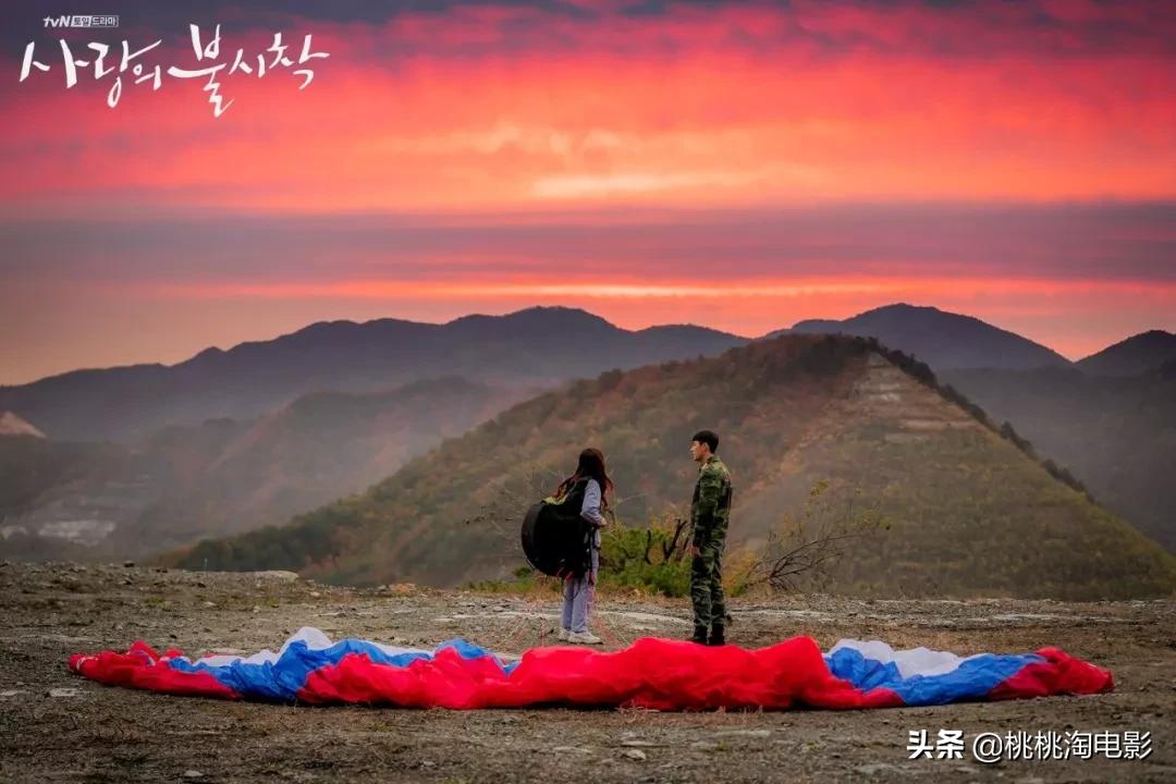 连朋友老妈都超上瘾的高甜剧《爱的迫降》,情人节就选择她吧