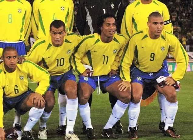 02年世界杯巴西队有多强,没有拿过世界杯冠军的巴西十号