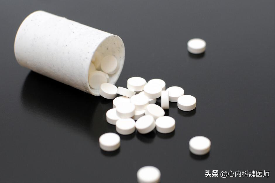 高血压为什么吃叶酸和维生素b1,h型高血压补充叶酸每天服用多少mg