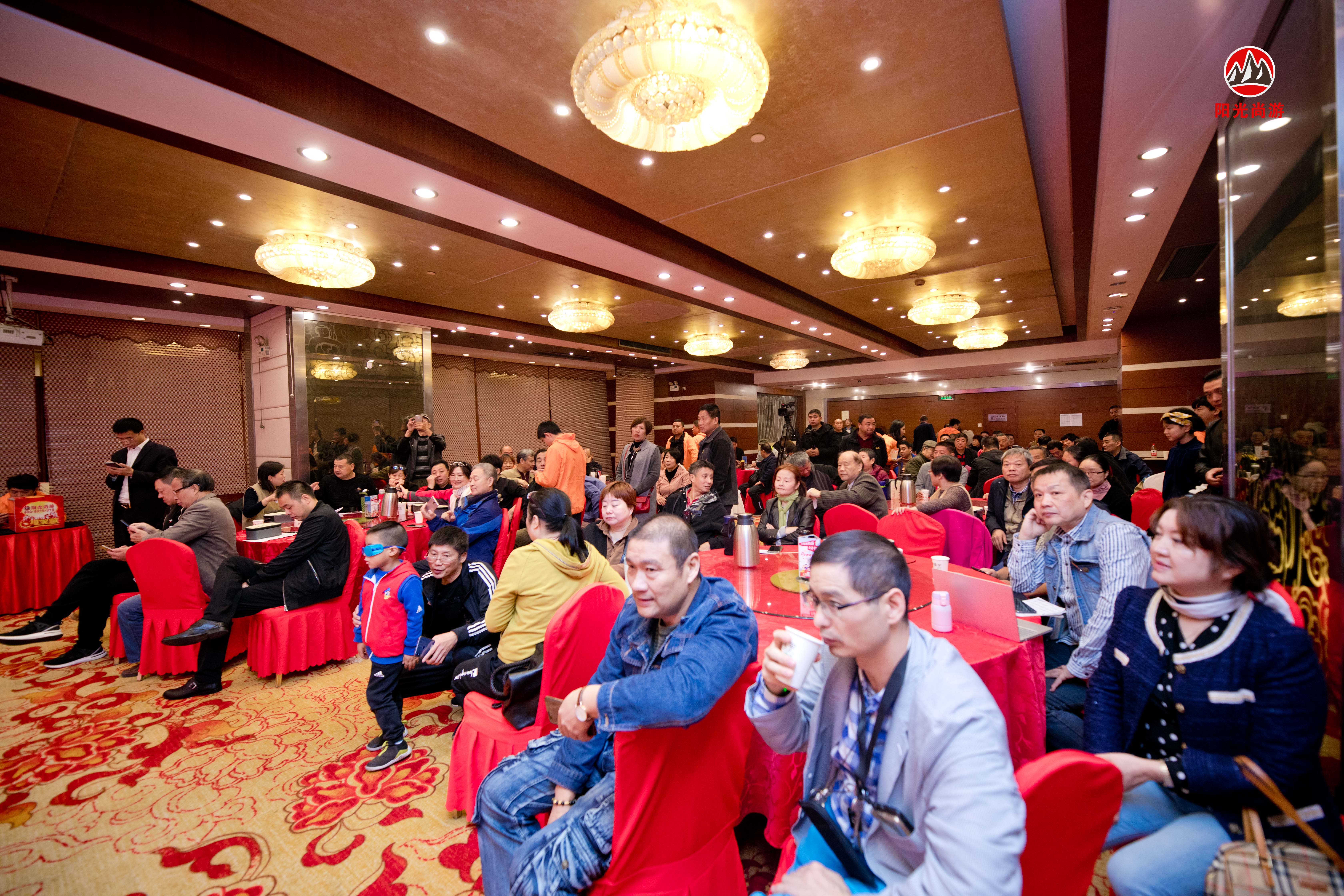 阳光尚游房车大通v8010.98万元,阳光尚游大通房车