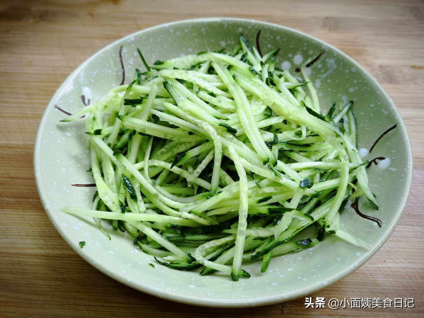 大热天教你做凉面调料,大热天的自己在家做凉面好香啊