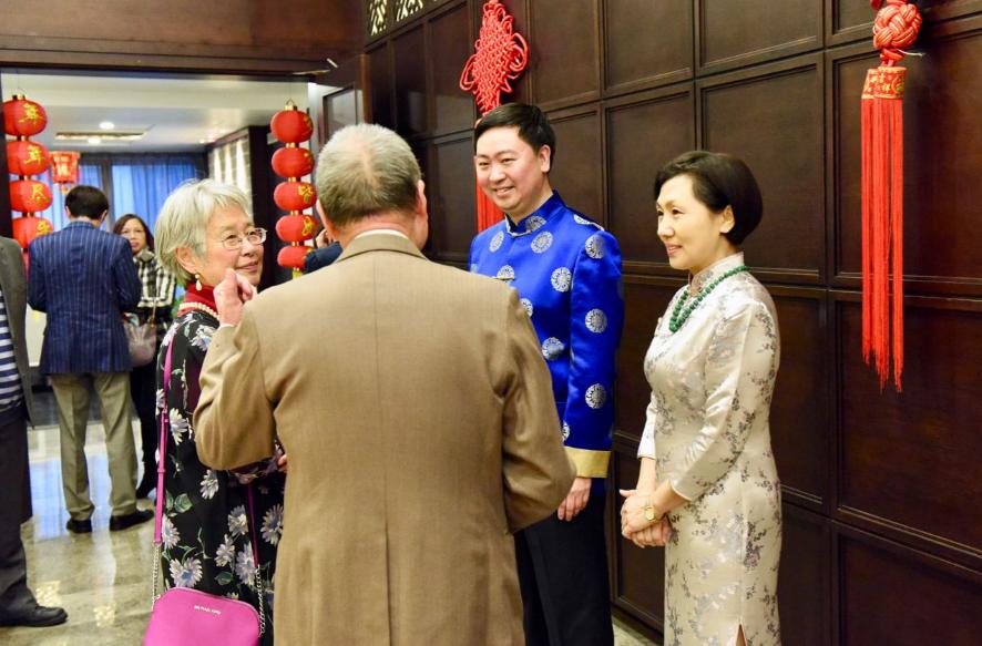 华人归国养老被拒,华人回国避难而遭到拒绝的原因