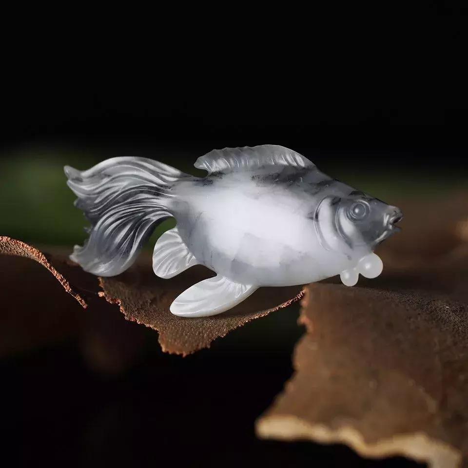 水墨意境和田玉青花籽料原石欣赏,银沙青花墨玉