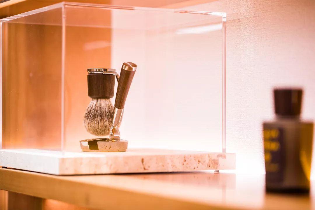 李佳琦推荐，意大利小*香众**水，帕尔玛之水，广州第①家，在太古汇