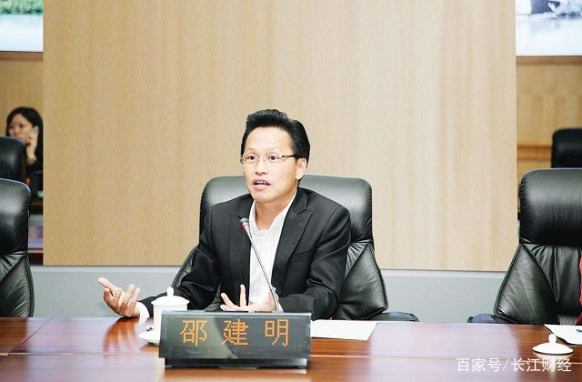 广东商界传奇人物,中国最年轻的商业奇才是谁