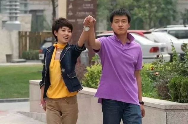 马伊琍与文章如今的境遇,马伊琍是如何原谅文章的