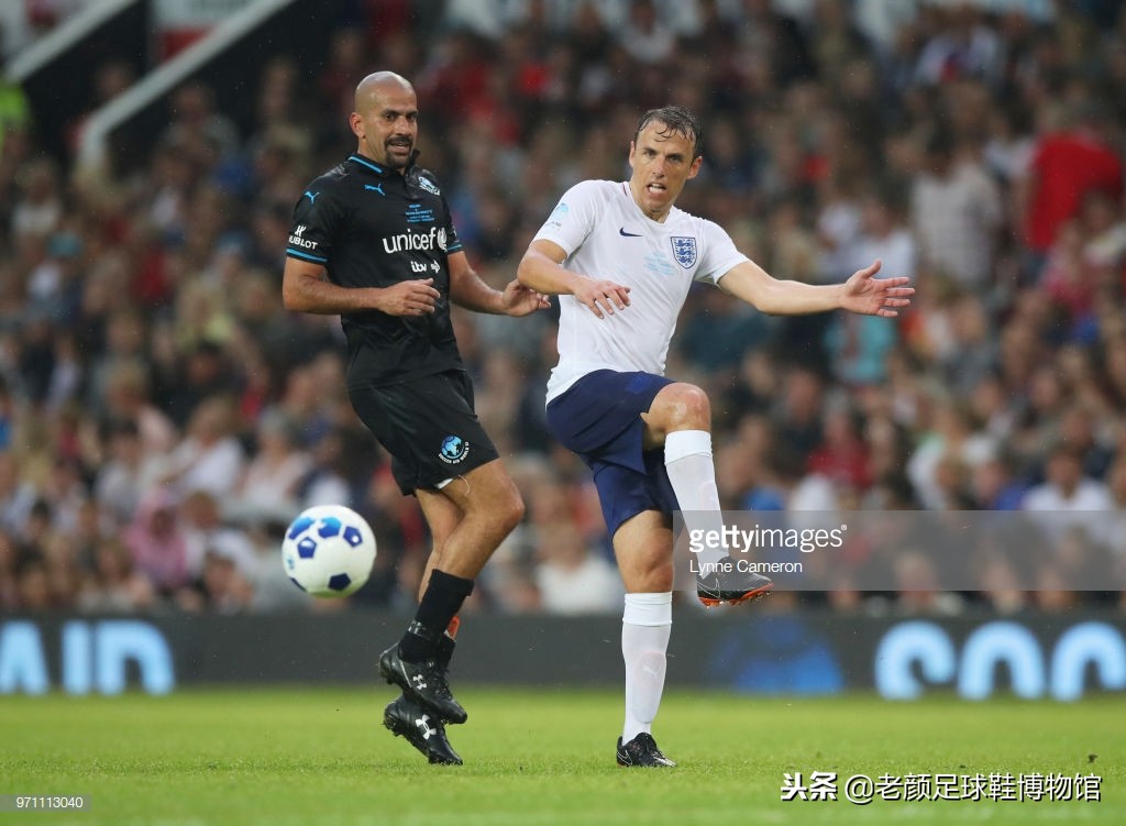 脚踏虎爪靴的神奇巫师，35岁参加世界杯，41岁复出只为母队上座率