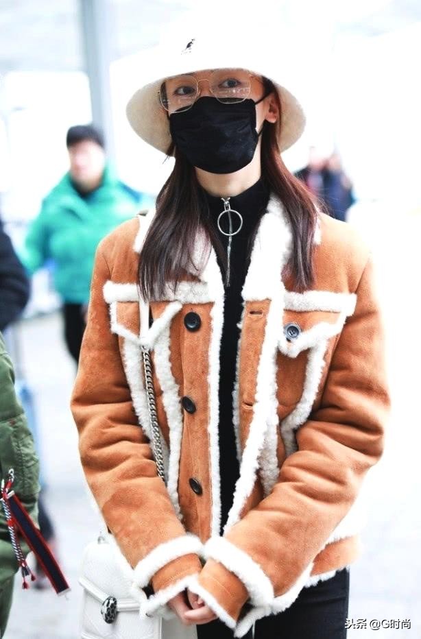 闃跨編鍜斿徑澶嶅彜楹傜毊澶栧,楹傜毊澶嶅彜澶栧