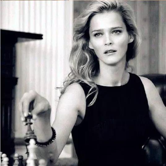 维密超模t台秀高清,维密初代模特t台秀