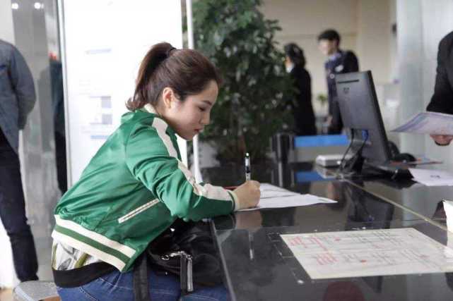 预选车牌号不满意可以换吗,车牌号不满意怎么重选