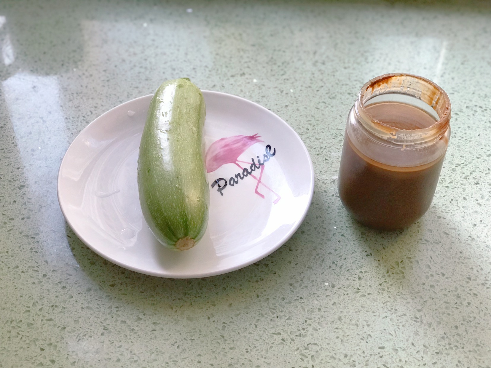 麻酱凉拌西葫芦的正确方法,西葫芦丝拌麻酱用烫一下西葫芦吗