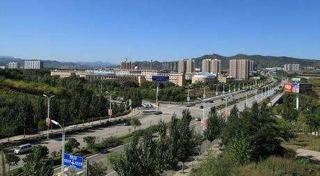 灞辫タ璧勬簮涓板瘜鐨勫幙,灞辫タ鏄竴涓梾娓歌祫婧愪赴瀵岀殑鐪佷唤