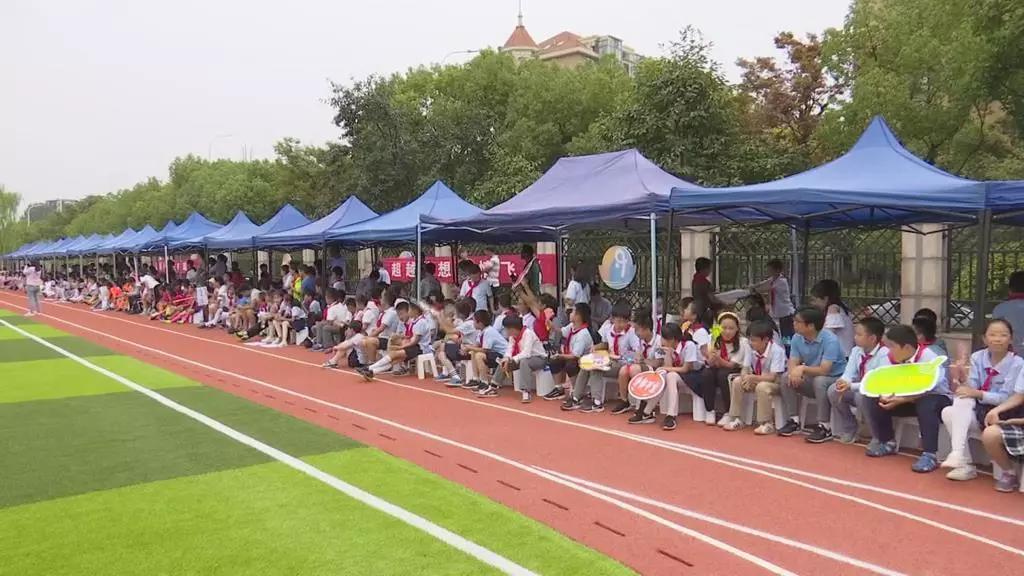 教育动态丨第七届校园足球联赛开幕在南京致远外国语小学分校举行