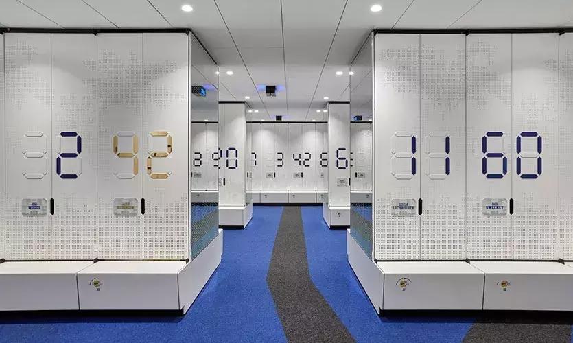 别人学校的运动馆：加州大学（UCLA）炫酷足球中心