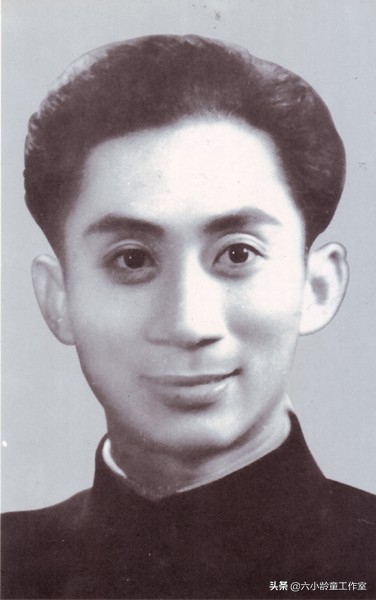 六小龄童纪念日,六小龄童和父亲合影