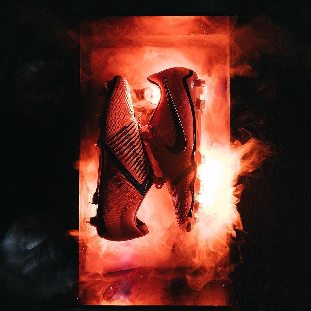 日本足球鞋enjoyz,enjoyz耐克tf足球鞋