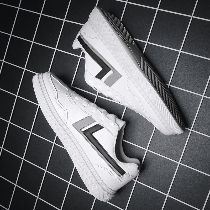 男生低帮帆布鞋怎么系最帅气,帅气帆布鞋搭配起西装套装来