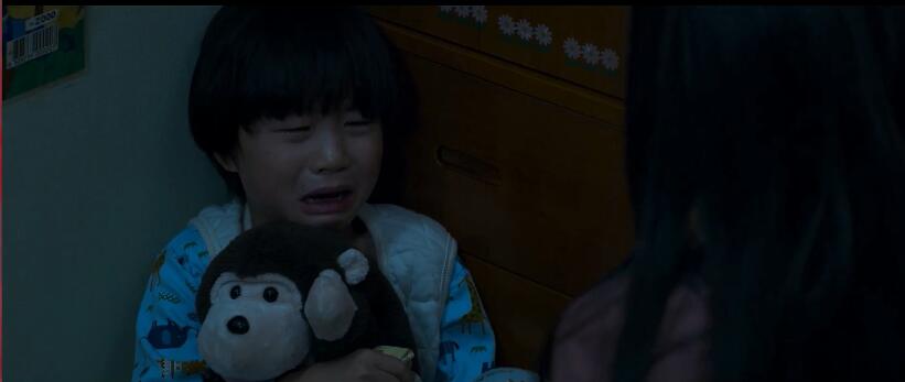 韩国电影小男孩儿被家暴,韩国小委托人真实事件详情结局