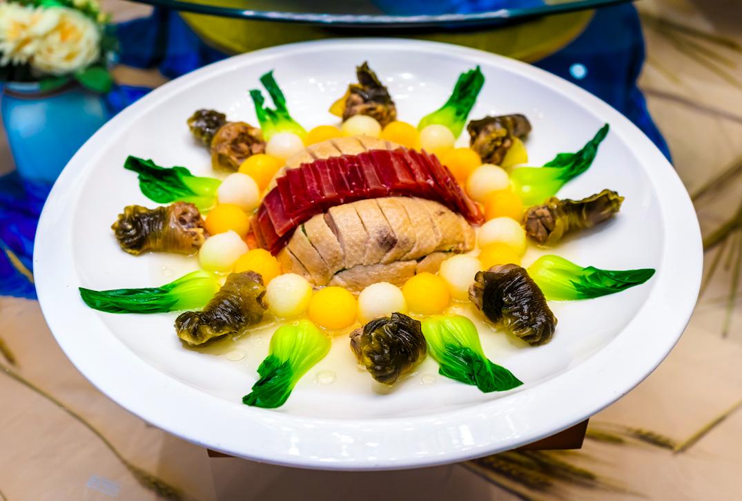 乾隆请客吃饭是哪集,乾隆百花宴