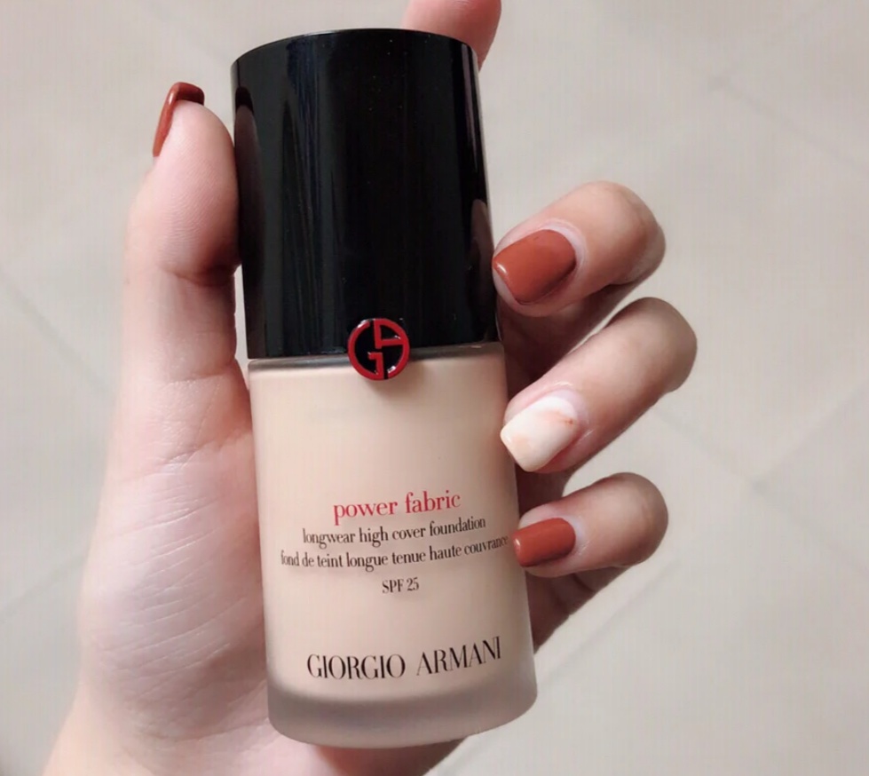 粉底液阿玛尼排行,阿玛尼大师粉底液脱妆严重