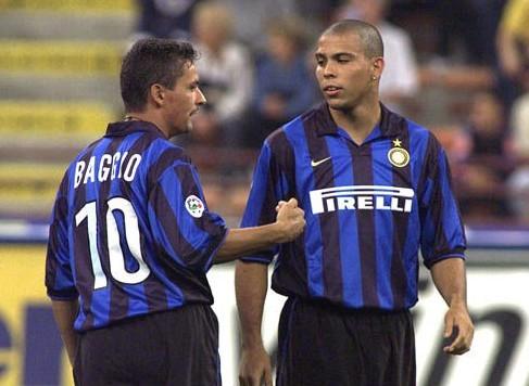 世界传奇人物足球界的传奇之一《巴乔》