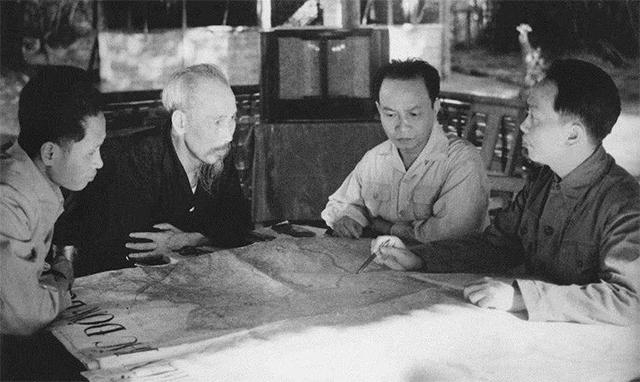 越南胡志明现在的真实现状,胡志明对华政策