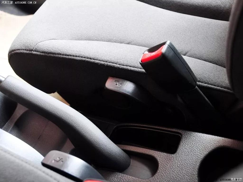 加92号汽油的20万左右的车,加92号油30万左右轿车