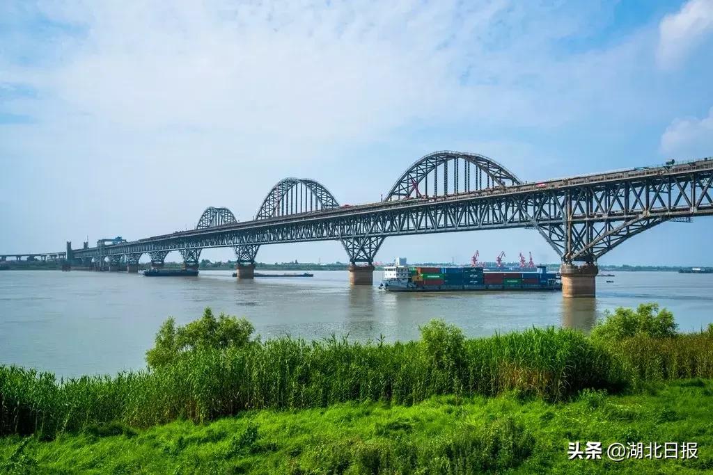 湖北各市长江大桥数量,湖北最大长江大桥图