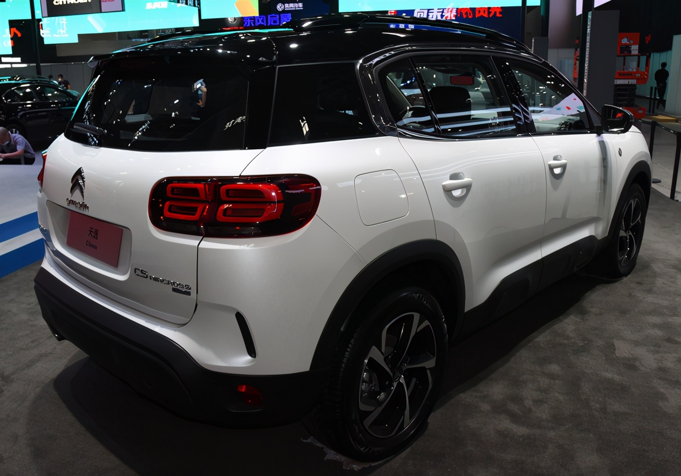 18年天逸c51.8t是6at还是8at,雪铁龙c5天逸1.8t加速测试